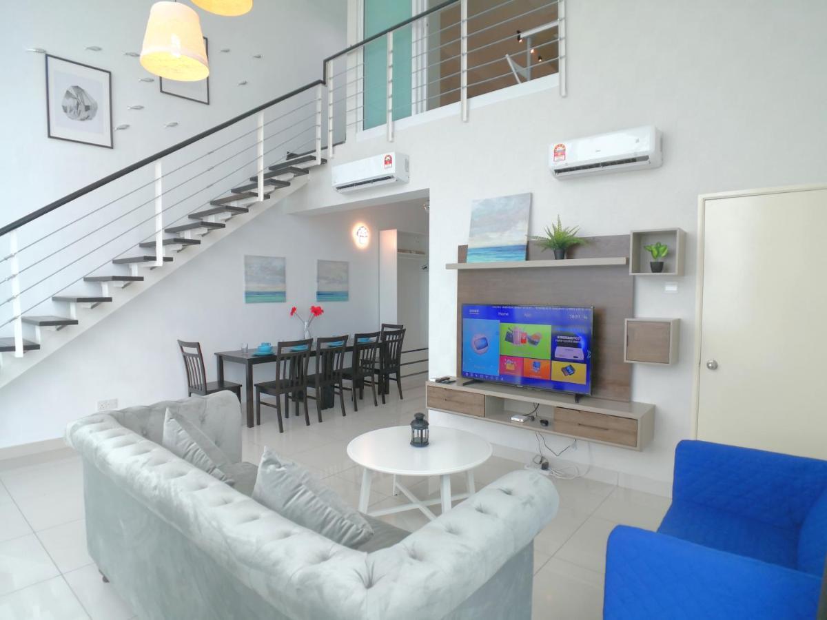 Maritime Suites By Comfy George Town Zewnętrze zdjęcie